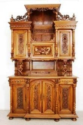 Старинній буфет 1870 г.