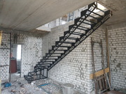 Лестница в дом. (Внутренняя) 