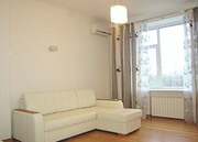 Поклейка обоев и багетов