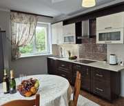 Новий будинок з ремонтом. Підходить під Є-Відновле